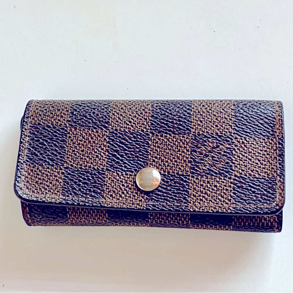 LOUIS VUITTON DAMIER EBENE 4 KEYS
